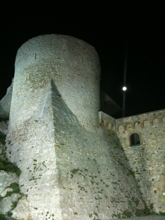 La Casetta Di Nonna Carmela Bovino Exterior photo